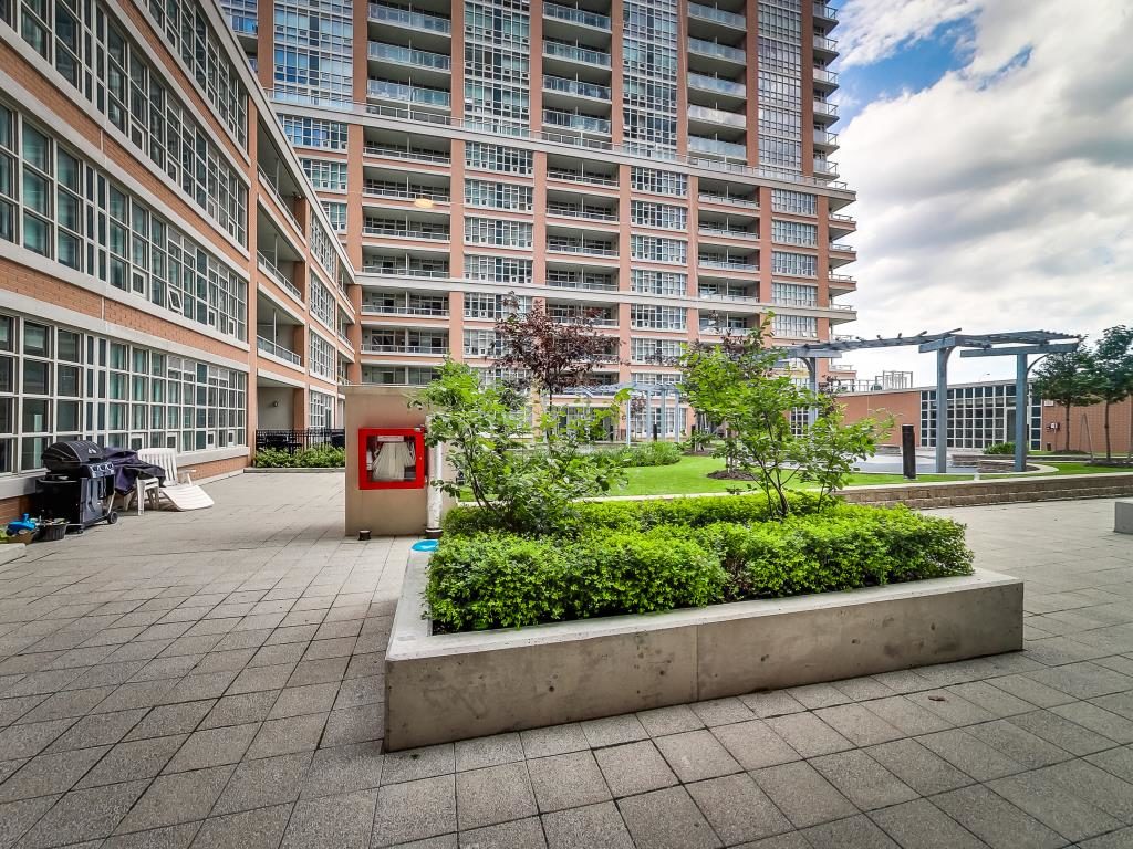 75 East Liberty St King West Condominiums Liberty Village Toronto